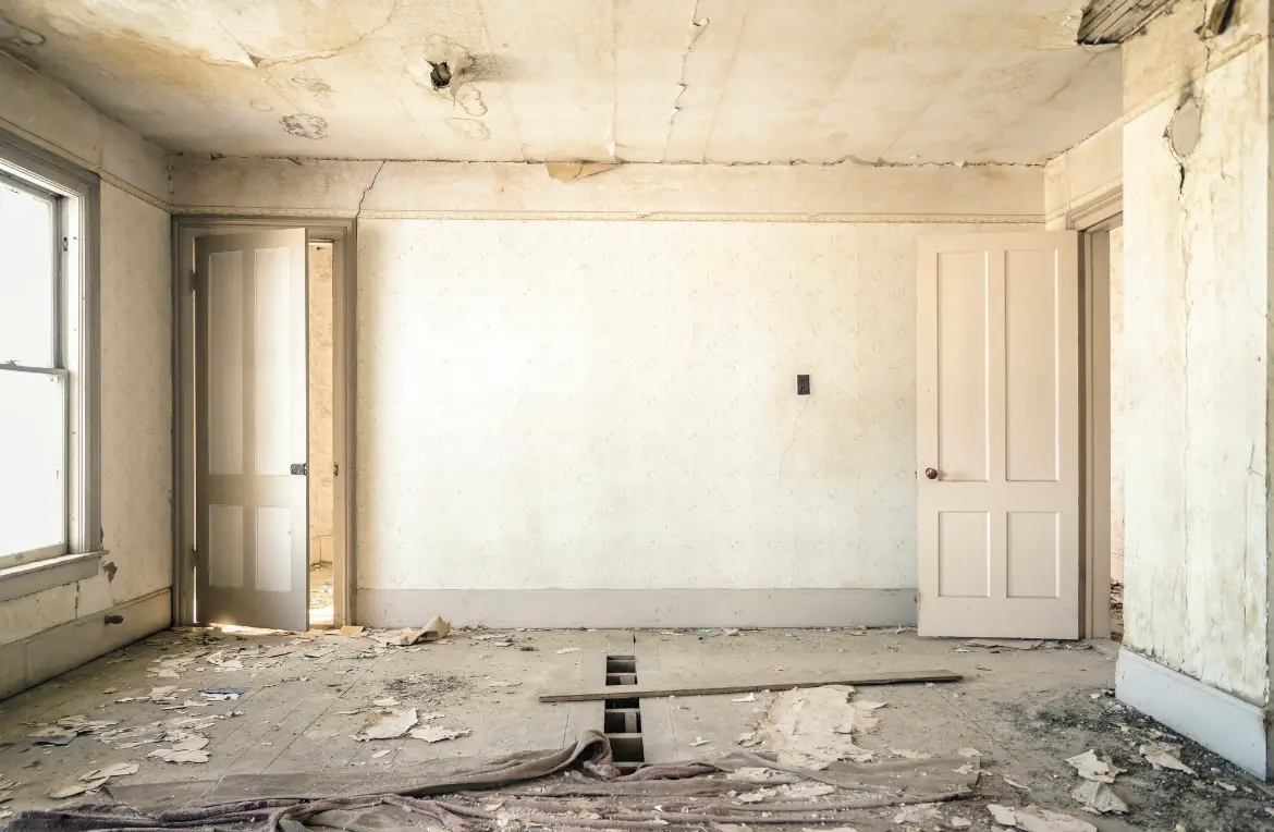 Waste disposal crew managing a cleanout project in Attica